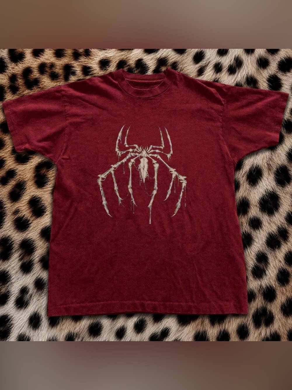 Men's Burgundy Spider Graphic Crewneck T-Shirt